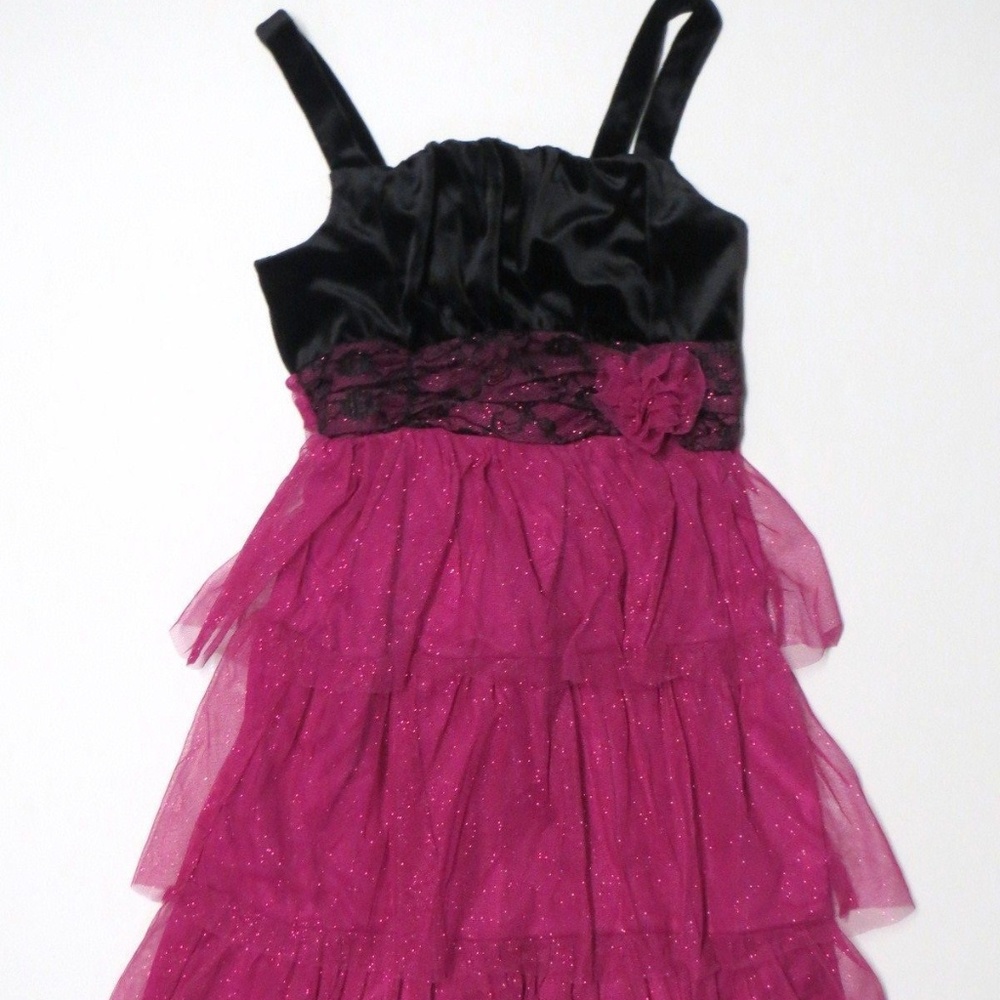 Emily West Sleeveless‎ Tiered Tulle Formal Dress 12